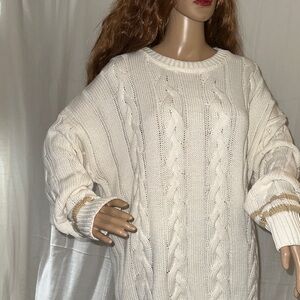 Off White Fisherman Knit Chunky Sweater. 
NWT. Forever 21